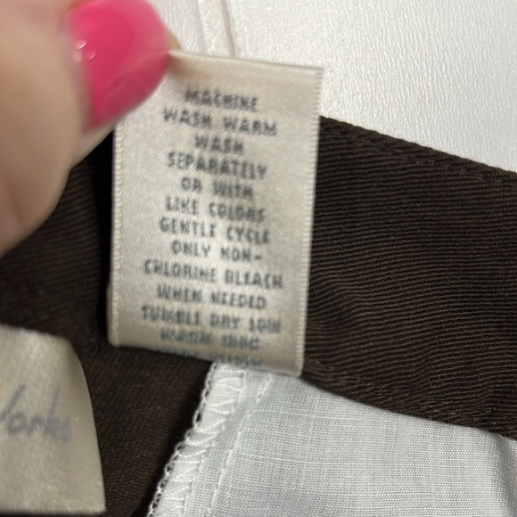 Studio Works Womens Shorts 14 Chocolate Zip/Button Close Pockets Cotton/Poly NWT - Picture 3 of 14